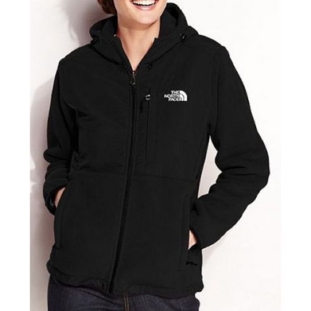 The North Face Windwall Hooded Jacket in Black